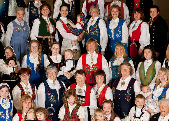 Norweign Bunad Pictures