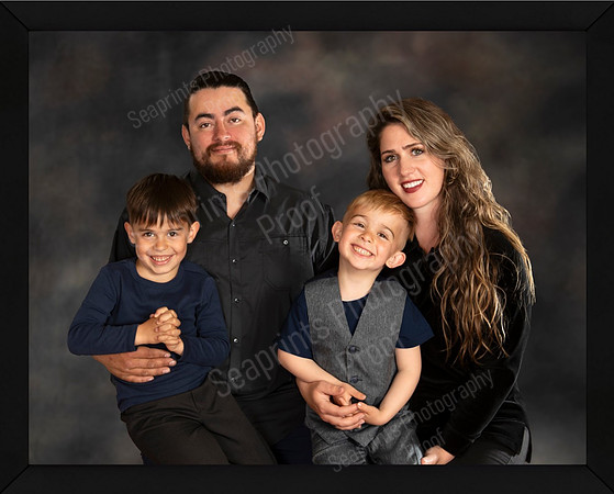 Framed Final Robyn & Family 11x14 Jolo Black Wood Frame