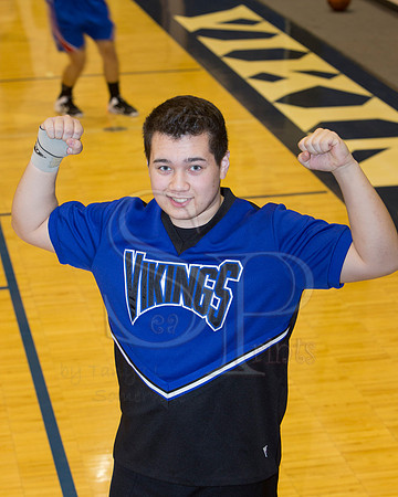 Cheer0047