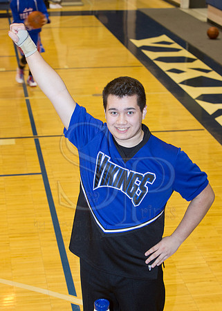 Cheer0045